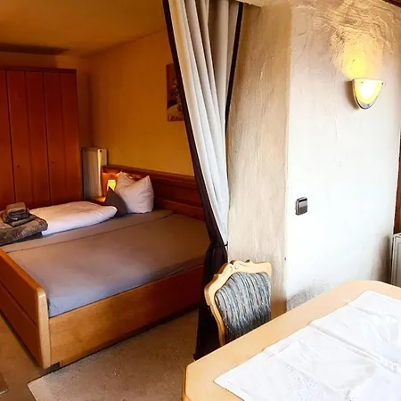 Zi04 Doppelzimmer Loggia Und Balkon Bad Herrenalb